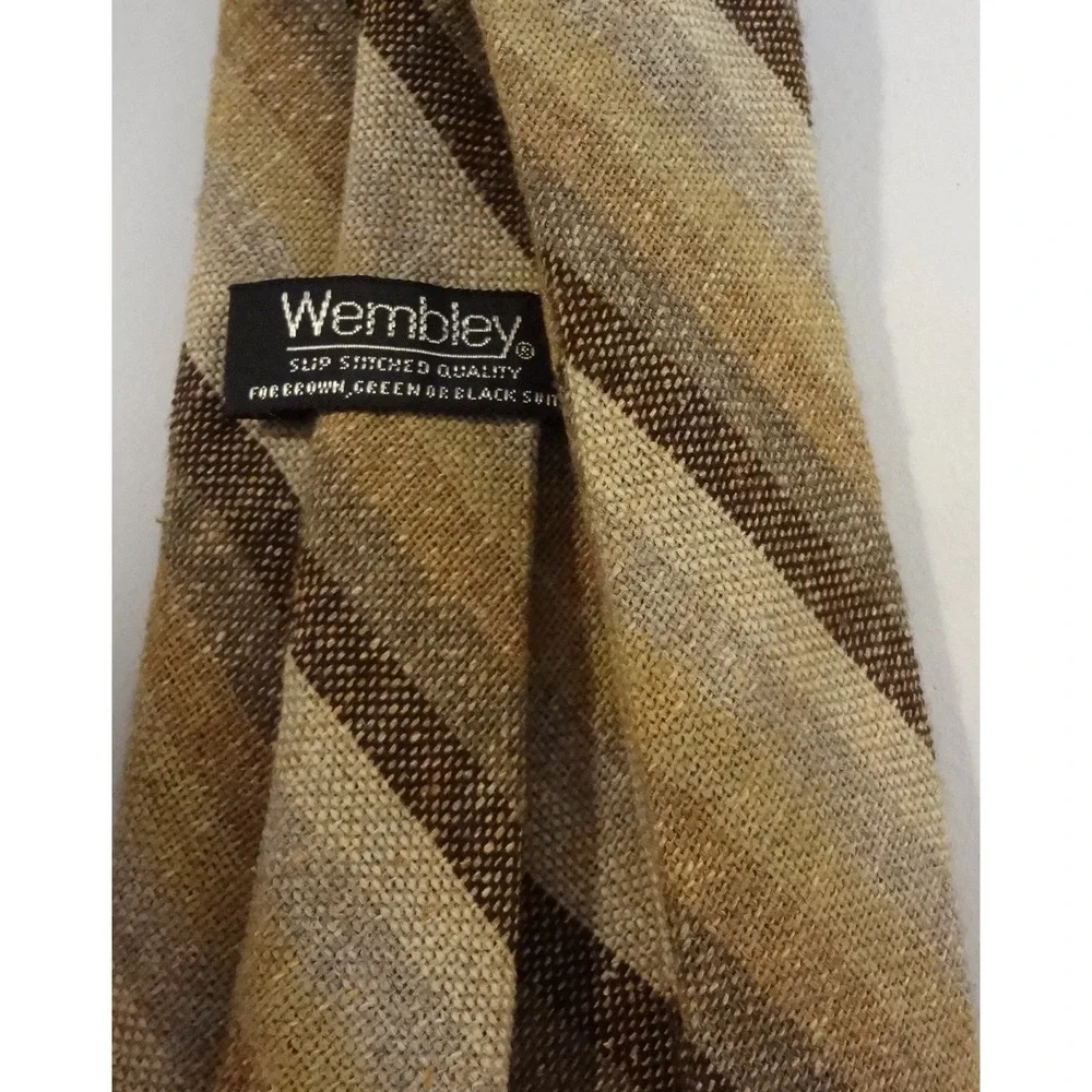 Wembley Mens Necktie Brown Beige Striped Woven Career Business Formal‎